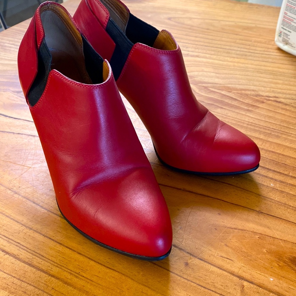 BALENCIAGA beautiful red leather bought in Paris. Size European 39 or 8.5 US